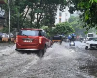मुंबई में बरसात का अलर्ट, एक घंटे की बारिश में ही भिवंडी का हुआ बुरा हाल, डूबे सड़क-बाजार और मोहल्ले
