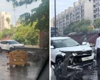 मुंबई में बारिश के बीच हादसा: ईस्टर्न फ्रीवे पर कार रेलिंग से टकराई, ट्रैफिक प्रभावित