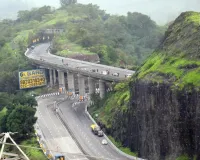 मुंबई-पुणे एक्सप्रेसवे पर 18 जून को 2 घंटे का ट्रैफिक ब्लॉक, सफर पर निकलने से पहले पढ़ें यह जरूरी अपडेट