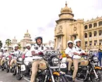 मुंबई की सड़कों पर सुरक्षा-व्यवस्था को दुरुस्त रखने में पुलिस की मदद करेंगी होंडा की ये खास मोटरसाइकल