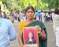नागपुर : आत्महत्या करने वाले नीट एस्पिरेंट के माता-पिता ने मुआवज़े और न्याय की मांग की