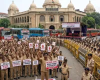 मुंबई : बेस्ट कर्मचारियों की लंबित मांगों को लेकर अनिश्चितकालीन भूख हड़ताल शुरू करने का ऐलान