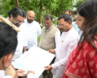 पालघर :  अतिवृष्टि से क्षतिग्रस्त सड़कों का निरीक्षण करने पालघर पहुंचे मंत्री शिवेंद्रराजे भोसले