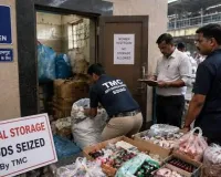  ठाणे स्टेशन एरिया ट्रैफिक इम्प्रूवमेंट स्कीम ब्रिज के टॉयलेट में वेंडरों का अवैध स्टोरेज, 2 लाख का सामान जब्त