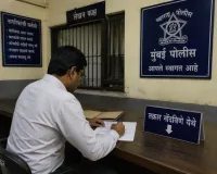 मुंबई : जज को गाड़ी घेरकर जान से मारने की धमकी, पत्नी के साथ गाली-गलौज भी की 