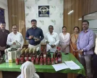 मुंबई : ट्रेन से 71,560 रुपए की शराब जब्त... अटेंडेंट के रूप में कार्यरत एक व्यक्ति गिरफ्तार