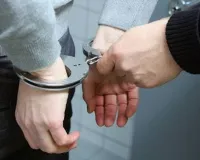 मुंबई: महिला ने सवा करोड़ का घर बेचने के लिए जिंदा पति को किया मृत घोषित, पुलिस ने किया गिरफ्तार