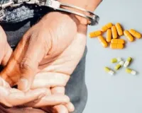 मुंबई पुलिस की बड़ी कार्रवाई में 13 लाख की एमडी ड्रग्स बरामद, 3 आरोपी गिरफ्तार