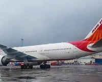 मुंबई से देहरादून जा रही फ्लाइट को अचानक करना पड़ा लखनऊ डायवर्ट; यात्री हुए परेशान, जानिए पूरा मामला
