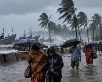 नई दिल्ली:ओडिशा-आंध्र में अर्नब का असर... दिल्ली समेत 22 राज्यों पर बारिश का खतरा !