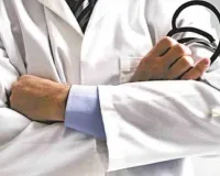 मुंबई : बीएमसी के 100 डॉक्टरों को नोटिस...  केईएम, सायन, नायर समेत पांच प्रमुख अस्पतालों के डॉक्टरों पर कार्रवाई