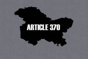 नरेंद्र मोदी सरकार ने सोमवार को भारतीय संविधान के अनुच्छेद 370 के तहत प्रावधानों को रद्द कर दिया
