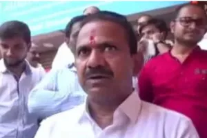 कल्याण पूर्व सीट भाजपा के कोटे में जाने के बाद 26 शिवसेना नगरसेवक, 300 पार्टी कार्यकर्ता ने त्यागपत्र दिए