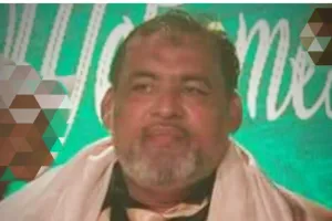 माहिम पश्चिम हाजी अफसर कुरैशी ने जरूरत मंद 5000 परिवार के घरों तक पहुंचाया राशन , लक्ष्य है 8000 परिवार तक पहुचना