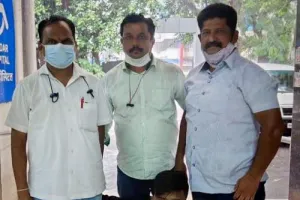 मुंबई पुलिस के एंटी नारकोटिक्स डिवीजन के कांदिवली दस्ते ने नेपाल से मुंबई में चरस तस्करी के एक रैकेट का पर्दाफाश किया