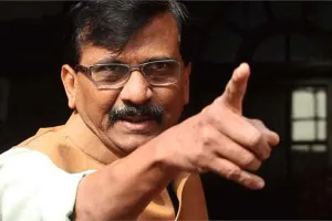 ओबीसी आरक्षण मुद्दे पर फडणवीस को मुख्यमंत्री का सहयोग करना चाहिए : संजय राउत