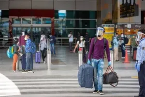 UK ने यात्रा के लिए कोविशील्ड को मंजूरी दी लेकिन भारतीयों को ‘बिना टीकाकरण’ के नियमों का पालन करना होगा