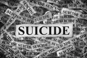 दहिसर और कुर्ला स्टेशनों पर GRP ने पेट्रोलिंग ड्यूटी के दौरान ट्रैक पर आत्महत्या का प्रयास करने वाली दो महिलाओं की जान बचाई