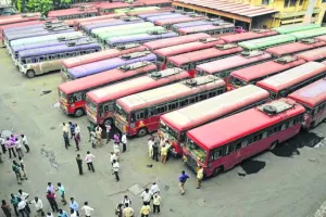 महाराष्ट्र राज्य सड़क परिवहन निगम (एमएसआरटीसी) के कर्मचारियों का आंदोलन समाप्त