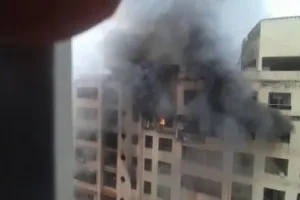 मुंबई पुलिस ने ताड़देव इलाके बहुमंजिला इमारत में आग दुर्घटनावश मौत के छह मामले दर्ज किए