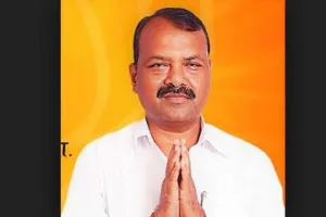 पालघर कोर्ट ने शिवसेना सांसद राजेंद्र गावित को चेक बाउंसिंग से जुड़े मामले में एक साल के कारावास और उन्हें एक करोड़ 75 लाख रुपए मुआवजे के रुप मे भुगतान करने का निर्देश
