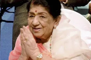 महान गायिका लता मंगेशकर का अंतिम संस्कार शिवाजी पार्क में शाम 6.30 बजे पूरे राजकीय सम्मान के साथ किया जाएगा