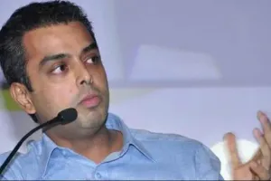 मुद्दा मुंबई के सड़क निर्माण में भ्रष्टाचार की जांच, कांग्रेस-भाजपा के एक सुर शिवसेना के खिलाफ... 