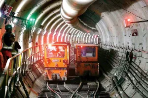 अँधेरी के सरीपुत नगर से मरोल नाका तक के ३ किमी रूट पर भूमिगत मेट्रो