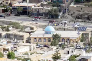 मस्जिद में विस्फोट से प्रमुख मौलवी समेत 18 की मौत...अफगानिस्तान में फिर बहा निर्दोषों का खून!