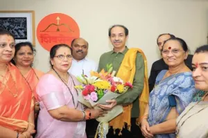 अंधेरी में  बीजेपी को झटका,  चार बार नगरसेविका रहीं ज्योत्सना दिघे शिवसेना में हुईं शामिल...