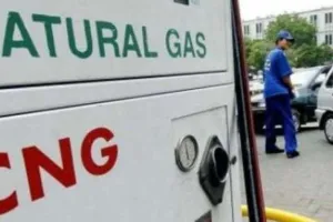 एक बार फिर मुंबई में सीएनजी और पीएनजी के दामों में बढ़ोतरी...