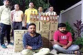 चुनाव नजदीक आते ही शराब तस्कर मैदान में...मुंबई से पार्सल में बड़ी मात्रा में मंगवाई विदेशी शराब