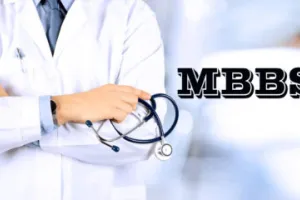 महाराष्ट्र सरकार का बड़ा एलान...हिंदी के बाद अब मराठी में MBBS पाठ्यक्रम शुरू करने की तैयारी