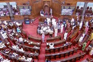 विपक्ष के हंगामे के बीच 10 मिनट के लिए महाराष्ट्र विधानसभा स्थगित...