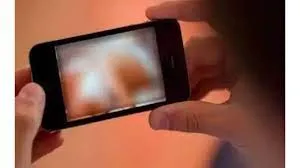 अंधेरी में शख्स ने सोशल मीडिया पर एक लड़की की फ्रेंड रिक्वेस्ट की एक्सेप्ट...गंवाए 1 लाख रुपये