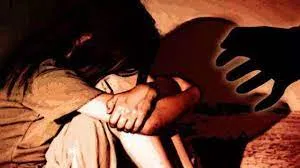 मुंबई के नागपाड़ा इलाके में एक स्कूल के प्रिंसिपल पर नाबालिग छात्रा से कथित दुष्कर्म का आरोप...जांच में जुटी पुलिस