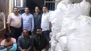 ट्रेन में करते थे गुटखा की तस्करी... कल्याण में उत्तर प्रदेश के तस्कर गिरफ्तार