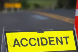 पालघर : हादसों के हाइवे पर भीषण सड़क दुर्घटना में 2 की मौत... 2 जख्मी