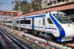 मुंबई-सोलापुर : यात्रियों को पसंद आ रही वंदे भारत ट्रेनें... 80 प्रतिशत सीटें फूल