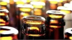 कांदिवली में स्थित शताब्दी हॉस्पिटल के अंदर बियर और शराब की बोतल मिलने पर हंगामा