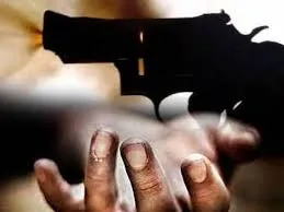 मुंबई में ऑन-ड्यूटी पुलिस कांस्टेबल ने की खुदकुशी... भायखला जेल के बाहर खुद को मारी गोली