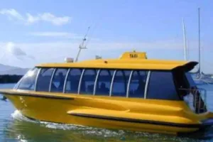 मुंबई से पहुंचेगे नवी मुंबई 50 मिनट में.... बेलापुर से गेट वे ऑफ इंडिया तक वाटर टैक्सी आज से होगी शुरु