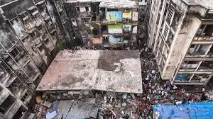 ठाणे के डोंबिवली में 250 परिवारों के परिसर हुआ खाली... ढीले स्लैब और टूटे हुए खंभे के कारण बिल्डिंग को खतरा