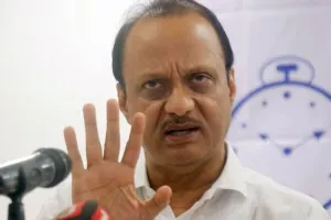 अजित पवार ने लगाए गंभीर आरोप... फडणवीस सरकार में हुआ 500 करोड़ का घोटाला! 