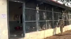 २० फीसदी अतिरिक्त कैदियों को खुली जेलों में स्थानांतरित करने का निर्णय