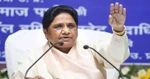 मायावती सीबीआई की रडार पर... 20 साल पुराने मामले में पूर्व मंत्री की भी बढ़ सकती हैं मुश्किलें