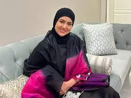 बॉलीवुड को अलविदा कह चुकी सना खान ने 7 मंथ की प्रेग्नेंसी में रखे 30 दिन के रोजे, तबीयत बिगड़ी लेकिन...