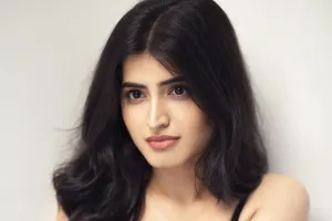 शहनाज और पलक तिवारी को खूबसूरती में टक्कर देती हैं विनाली भटनागर...