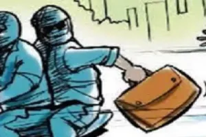 ज्वेलरी स्टोर से 74 लाख की लूट, गार्ड को बेहोश कर दिया घटना को अंजाम