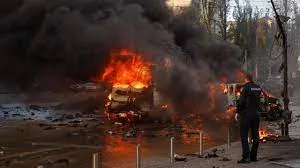 यूक्रेन के वायु सेना ने क्रेमलिन के ड्रोन हमलों का दिया जवाब... 35 ड्रोन को किया खत्म; हमलों में 3 की मौत !